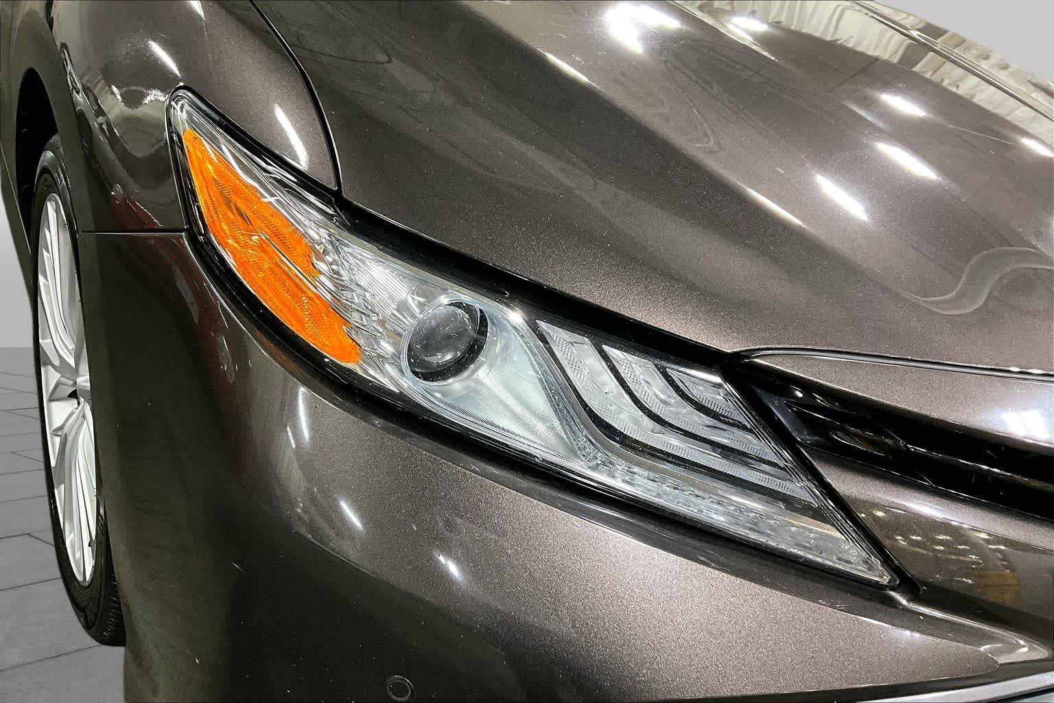 Certified Used 2018 Brown Stone Toyota XLE image 28
