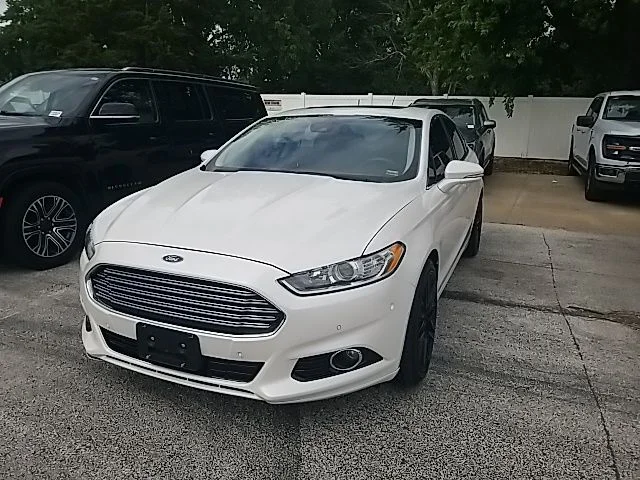 Used 2013 White Ford Titanium image 11