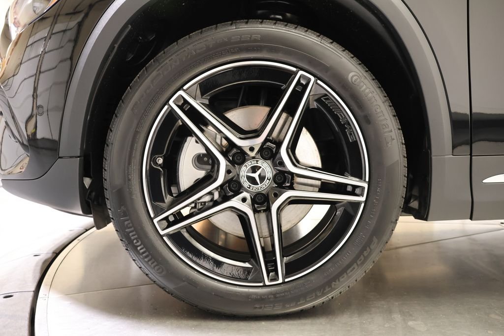 New 2026 Night Black Mercedes-Benz GLA 250 image 11