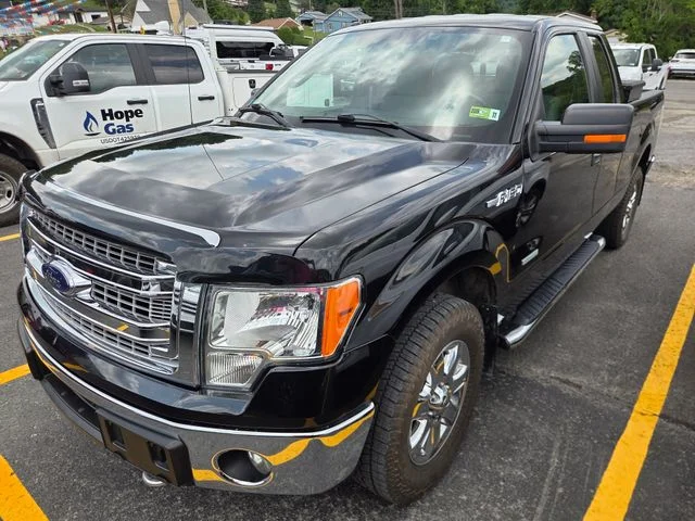 Used 2014 Tuxedo Black Metallic Ford XLT image 34