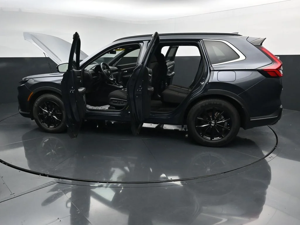 Used 2024  Honda Sport image 42