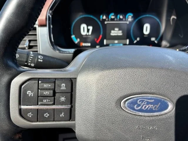 Used 2022 White Ford LARIAT image 28