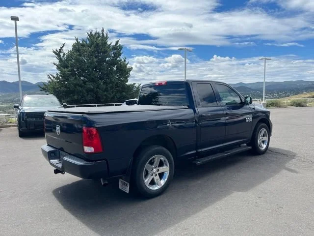Used 2017 True Blue Pearlcoat Ram Express image 8