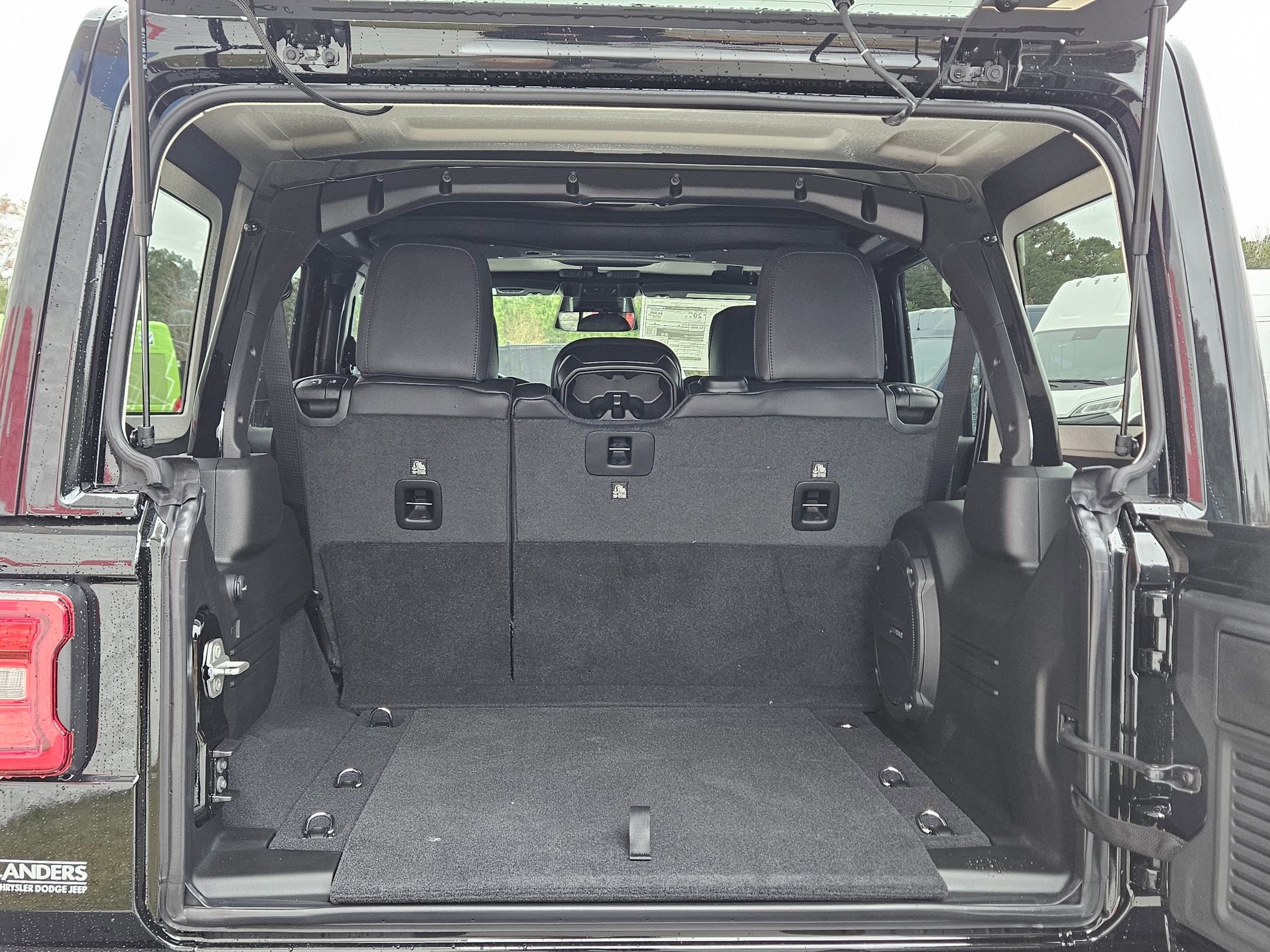New 2026 Black Clear-Coat Exterior Paint Jeep Sahara image 28