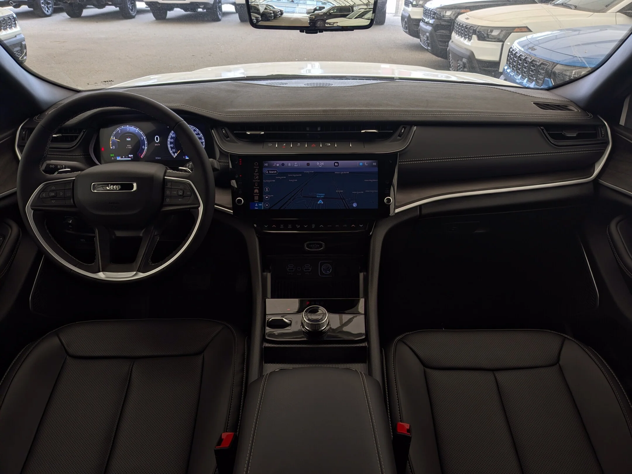 New 2026 White Jeep 85th Anniversary - - 4x4 - $12K Pref Pkg 2C7 - Pano Sunroof - 2nd Row Heated Seats & More! image 24