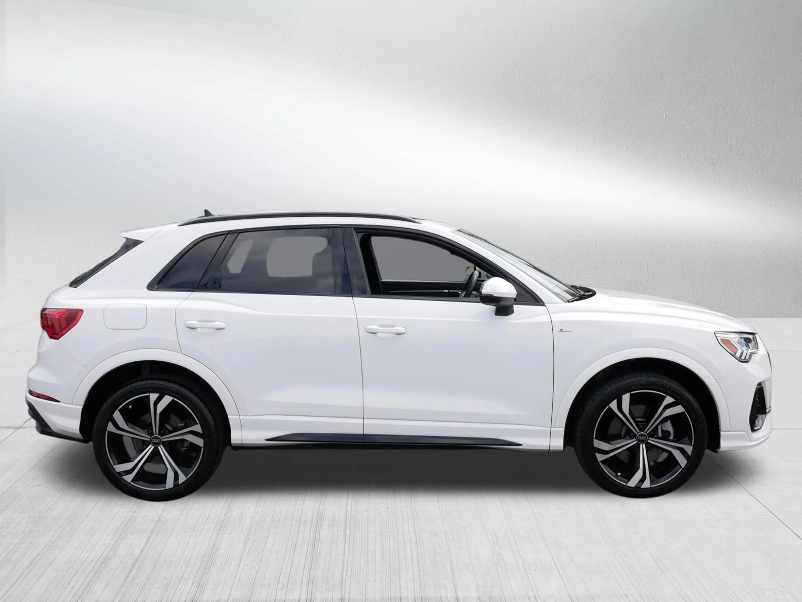 Used 2023 White Audi S line Premium Plus image 8