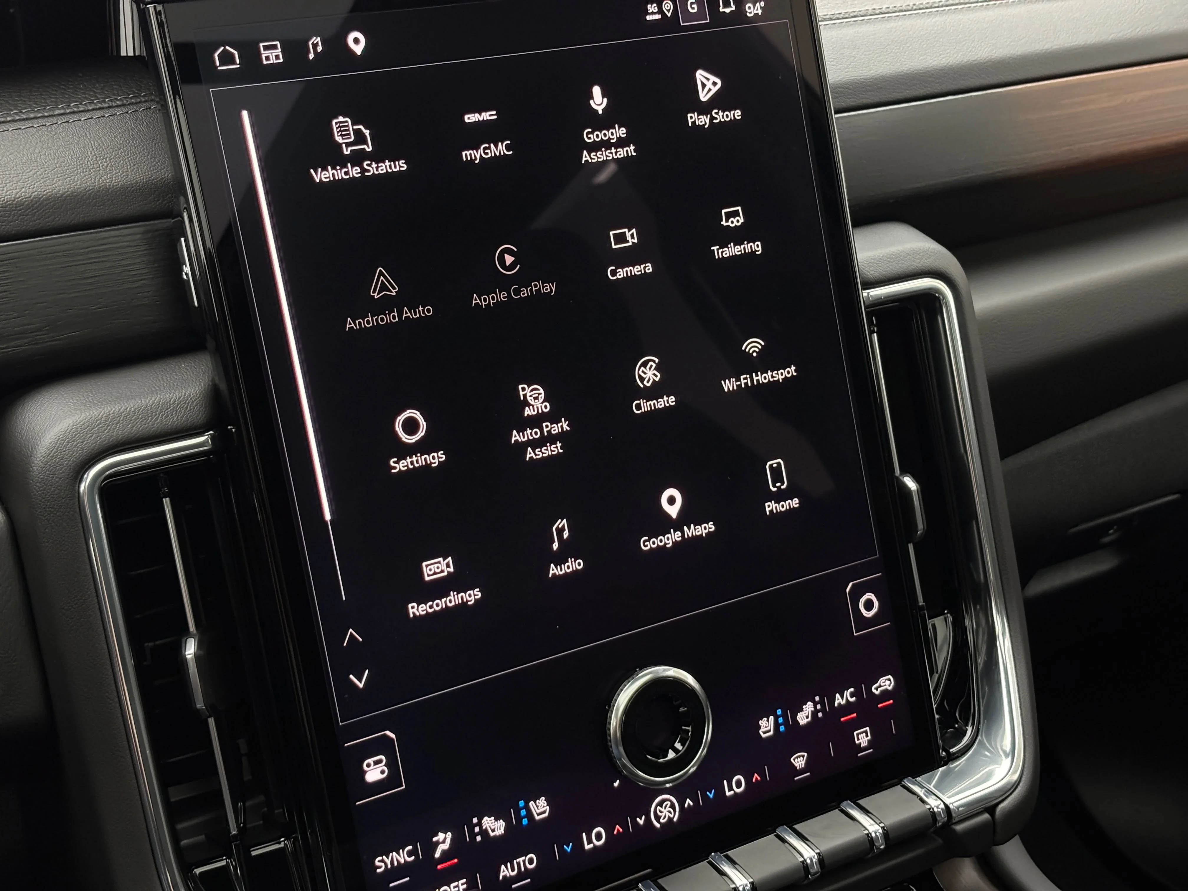 2026 GMC Yukon XL Denali - Photo 29