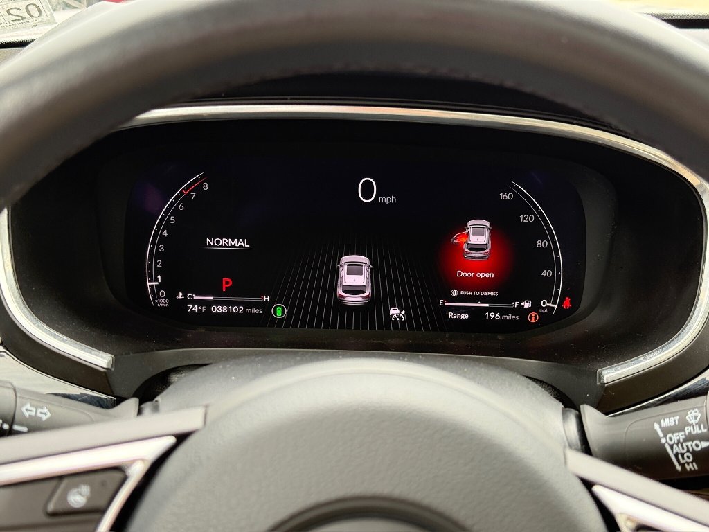 Used 2023  Acura SH-AWD w/Advance image 17