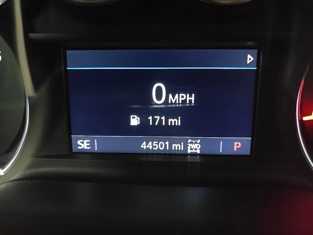 Used 2020 Blue Chevrolet LT image 22