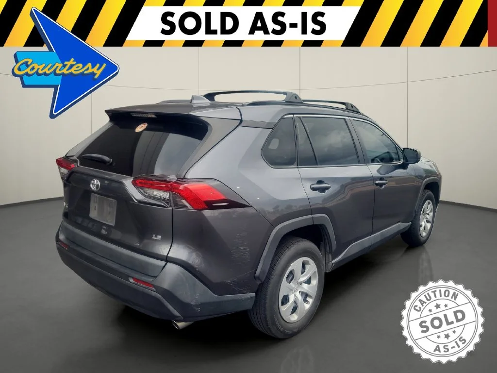 Used 2021 Gray Toyota LE image 7