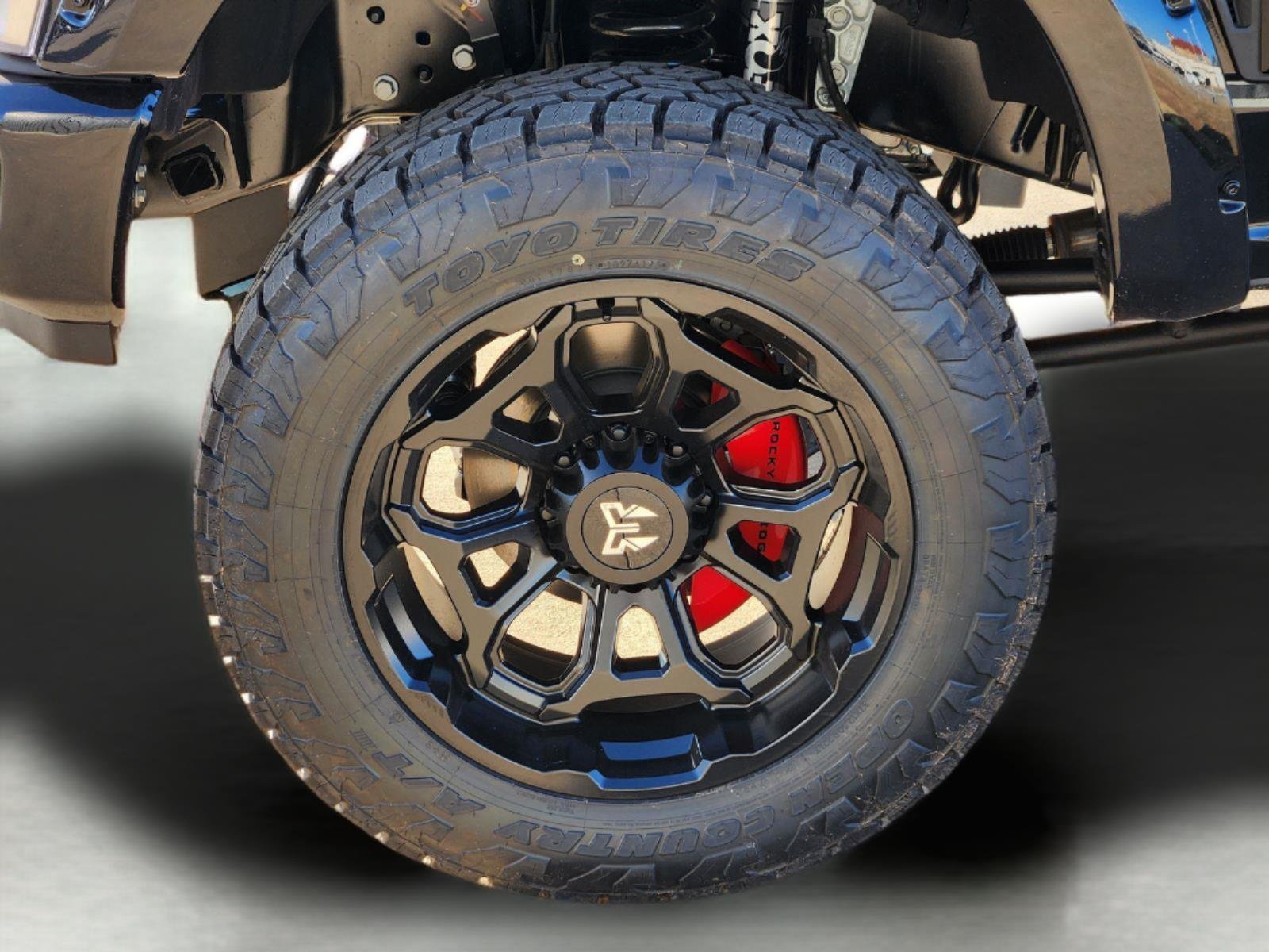 New 2026 Agate Black Metallic Ford F-250® Lariat® image 7