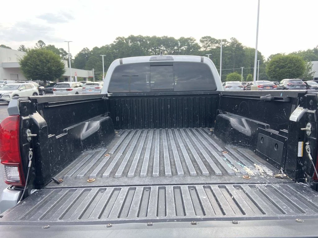 2022 Toyota Tacoma SR5 - Photo 10