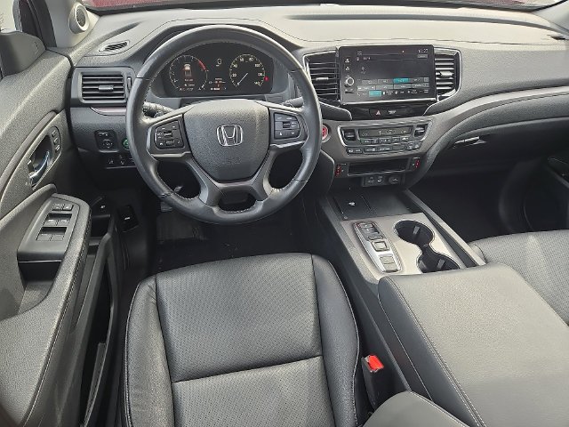 Used 2024 Radiant Red Metallic II Honda RTL image 11