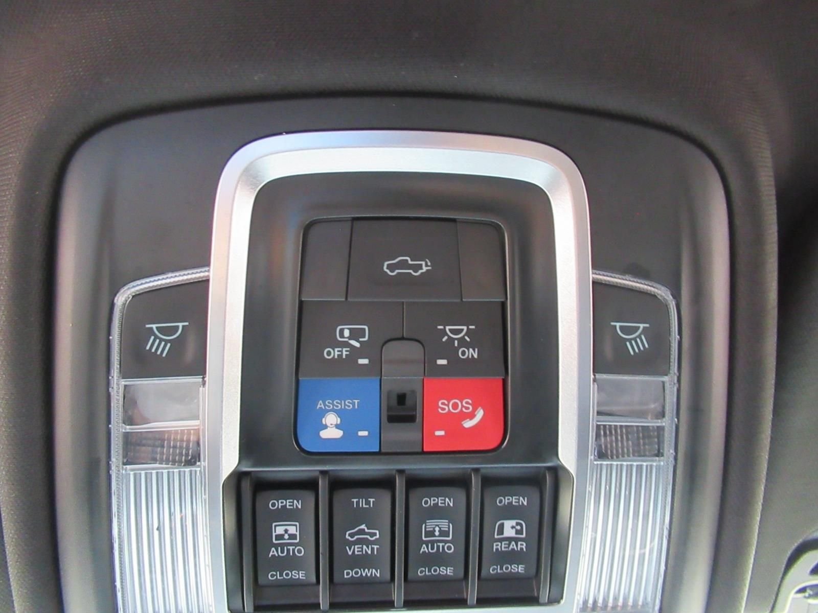 Used 2022 White Ram Limited image 29