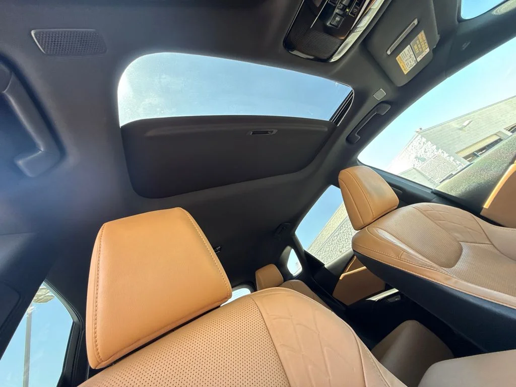 Used 2024 White Lexus 350 Premium Plus image 14