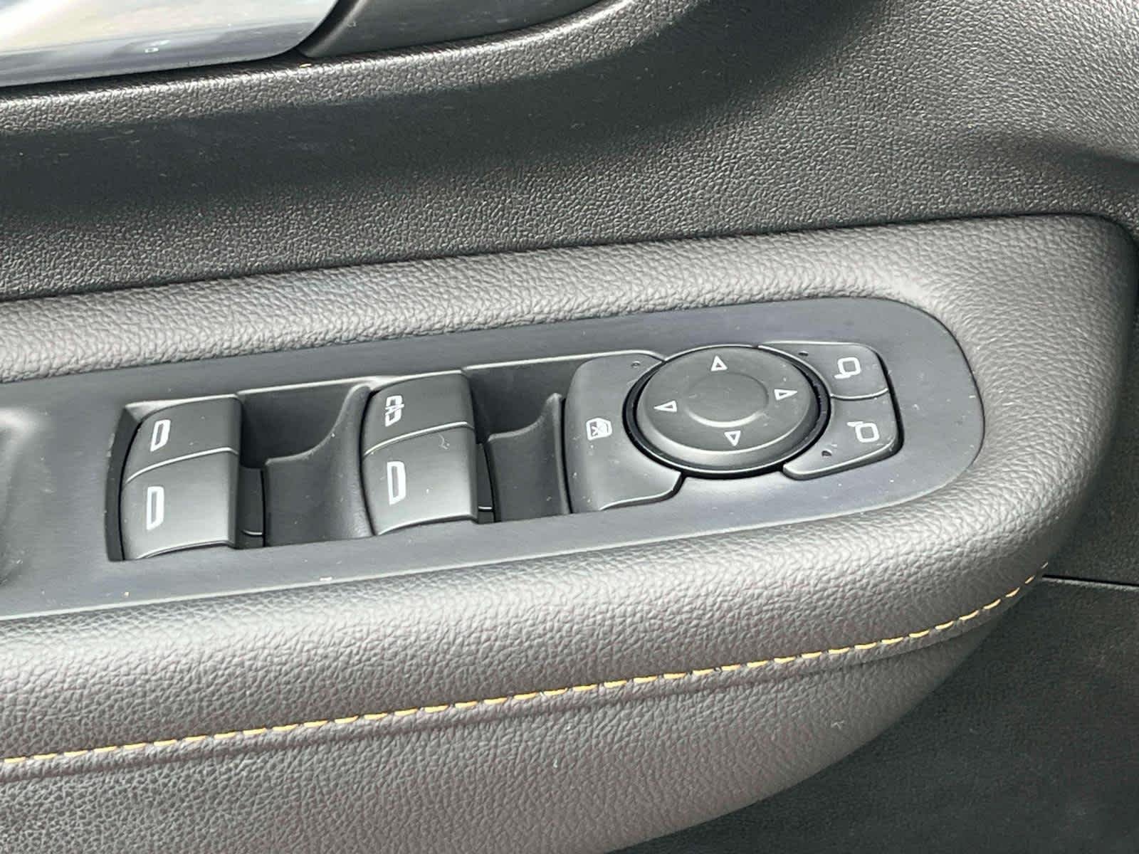 Used 2020 Summit White GMC SLE image 33