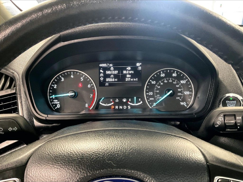 Used 2018 Blue Ford SE image 25