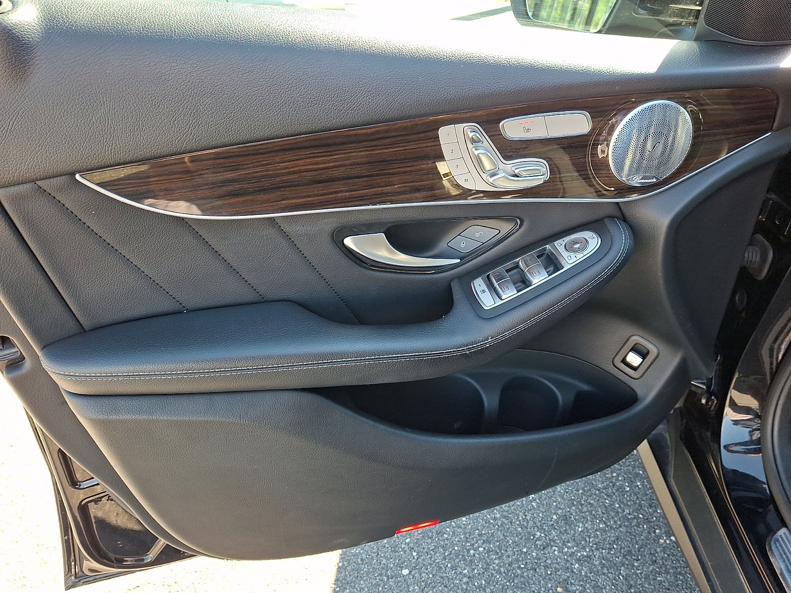 Certified Used 2020 Black Mercedes-Benz 4MATIC® image 12