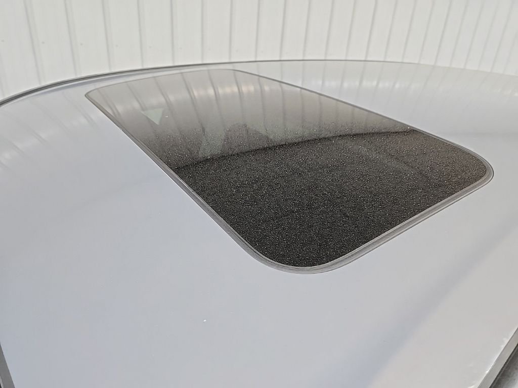 Used 2025  Honda EX-L image 11
