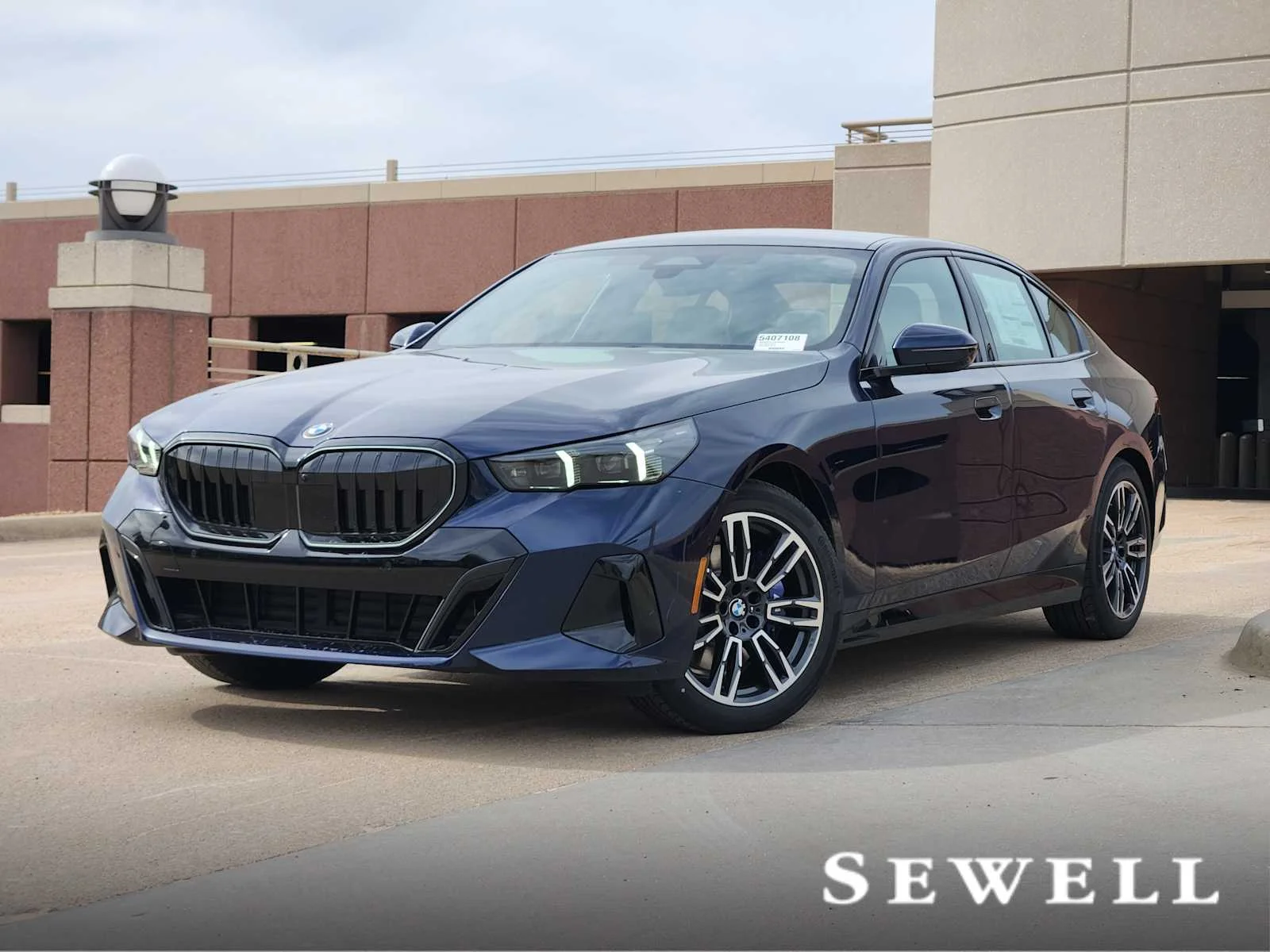 2026 BMW 5 Series 530i xDrive Sedan's photo