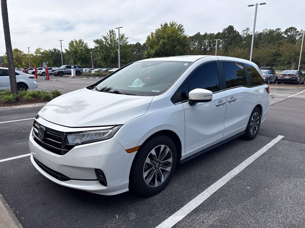 Used 2022 White Honda EX-L image 2
