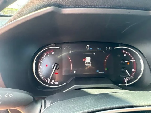 2024 Toyota RAV4 XLE Premium - Photo 19