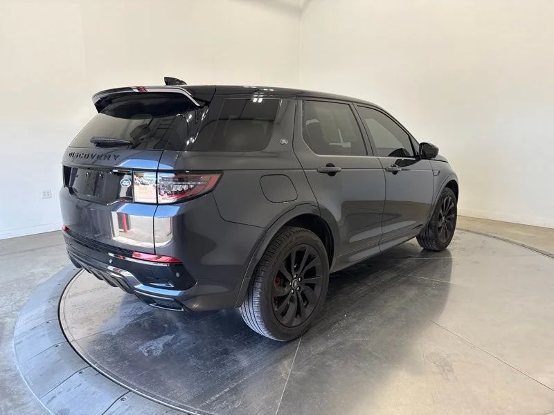 Used 2022  Land Rover SE R-Dynamic image 7