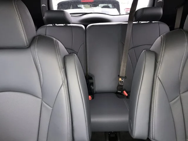 Used 2024 Black Buick Essence image 24