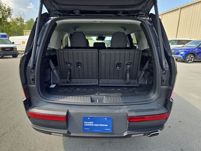 Used 2025 Black Hyundai SE image 9