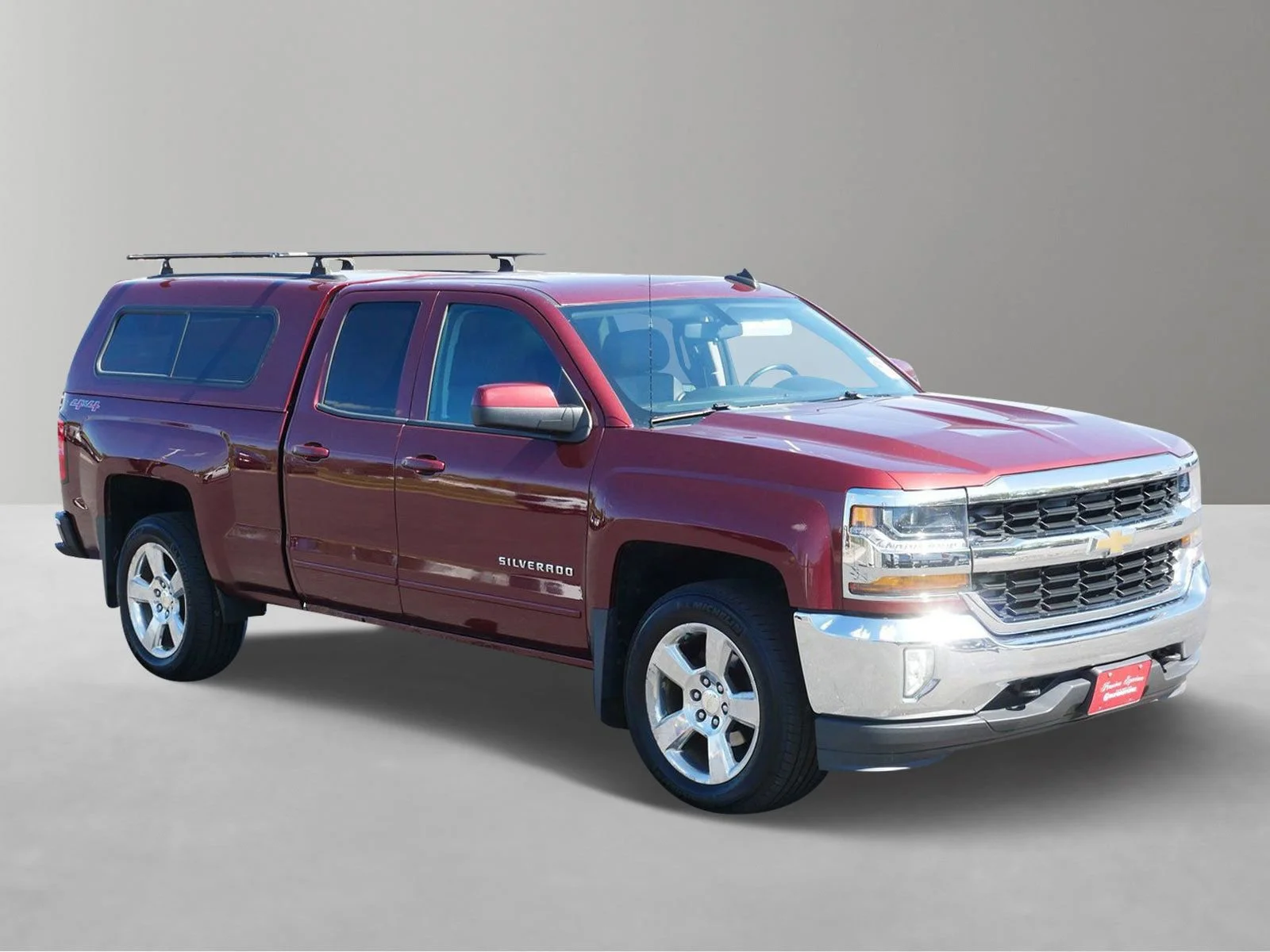 Used 2016 Chevrolet Silverado 1500 LT with VIN 1GCVKREC4GZ346646 for sale in White Bear Lake, Minnesota