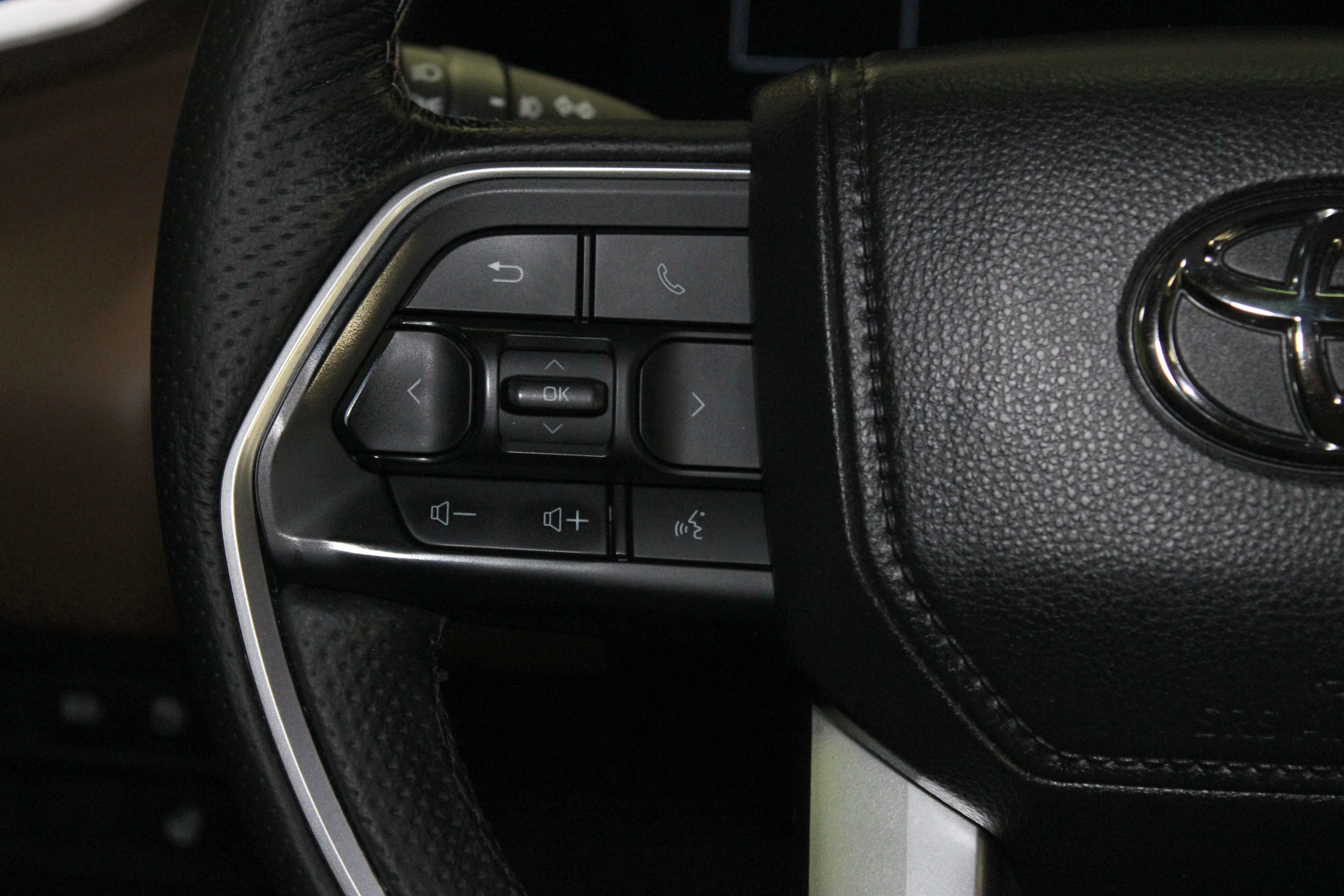 Used 2025 Magnetic Gray Metallic Toyota 1794 Edition image 24
