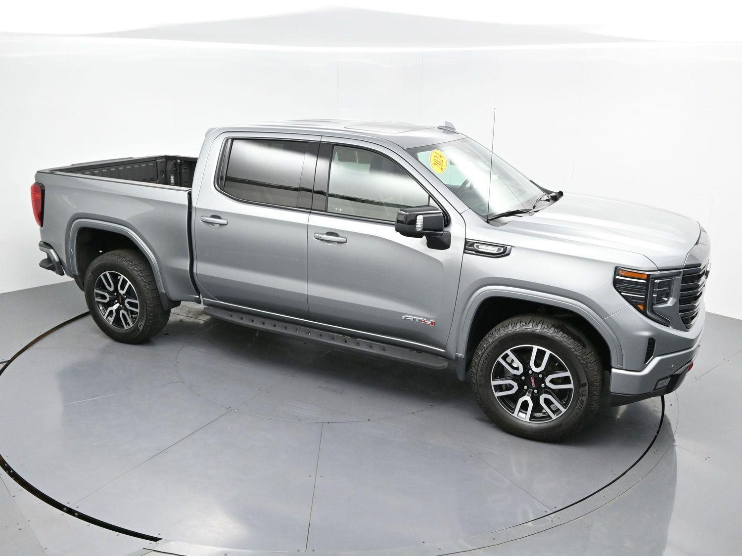 Used 2024 Sterling Metallic GMC AT4 image 40