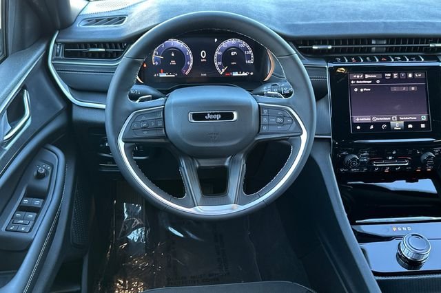 2025 Jeep Grand Cherokee Altitude - Photo 15
