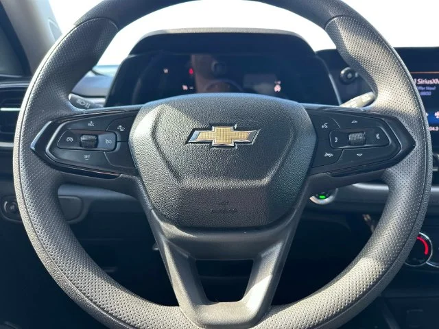 Used 2025 Blue Chevrolet LT image 22
