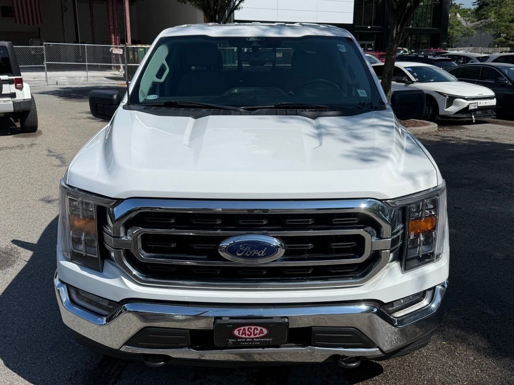 Used 2022 White Ford XLT image 2