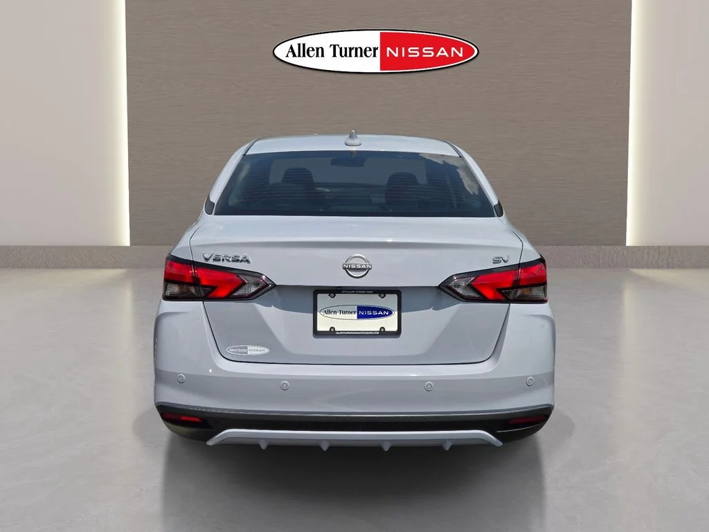 Used 2024 Gray Nissan 1.6 SV image 7