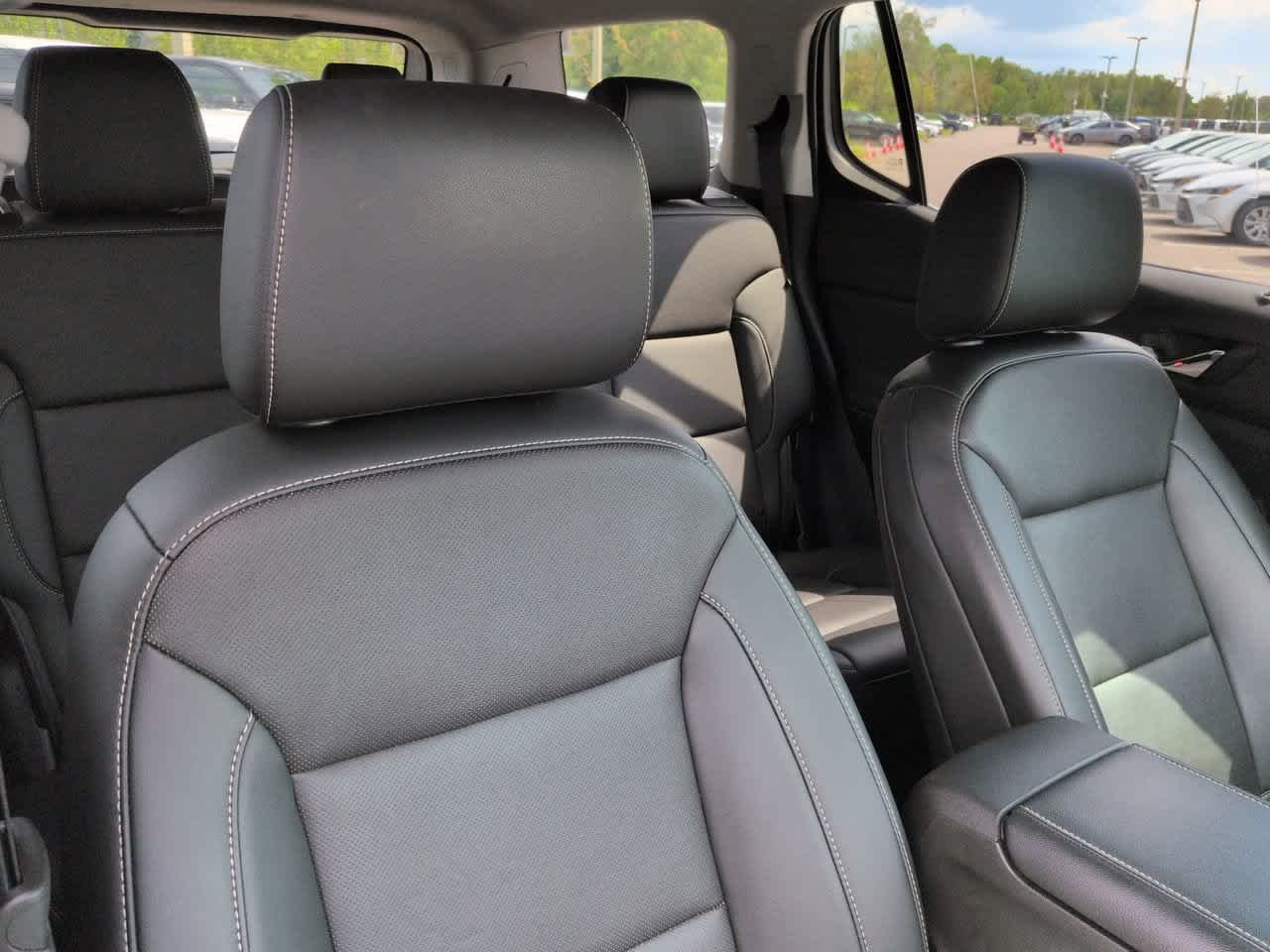 2021 GMC Acadia SLT - Photo 7