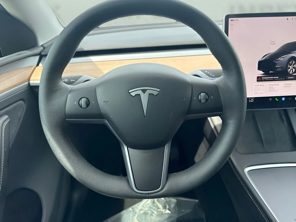 Used 2024 Black Tesla Long Range image 15