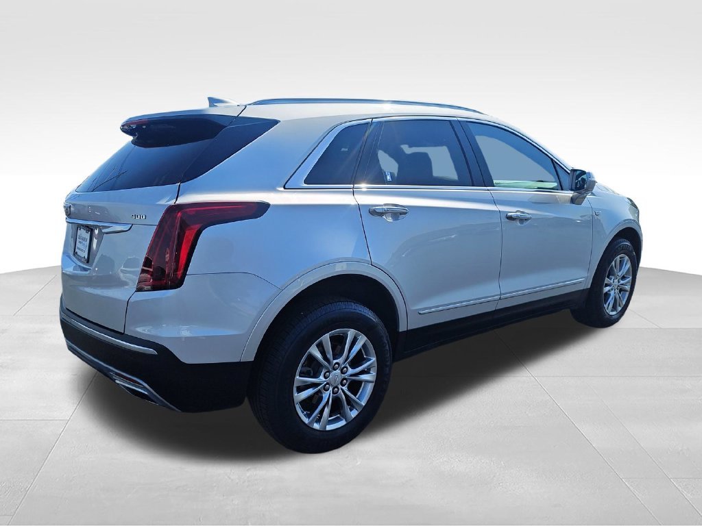 Used 2020 Silver Cadillac Premium Luxury image 6