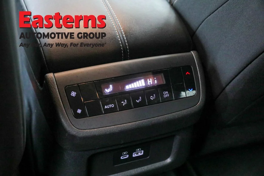Used 2022 Blue Nissan S image 22