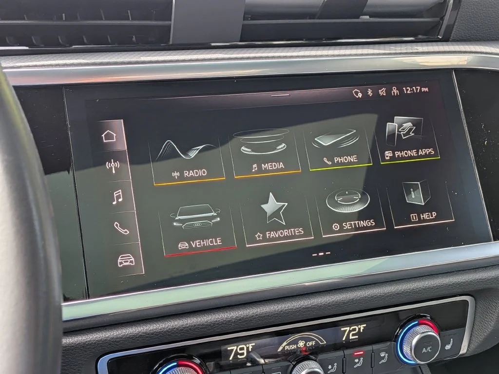 Used 2023  Audi Premium image 22
