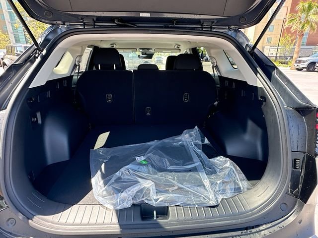 New 2026 Fusion Black Kia LX image 24