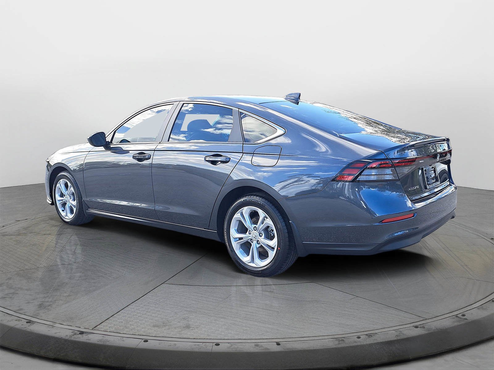 New 2026 Meteorite Gray Metallic Honda LX image 4