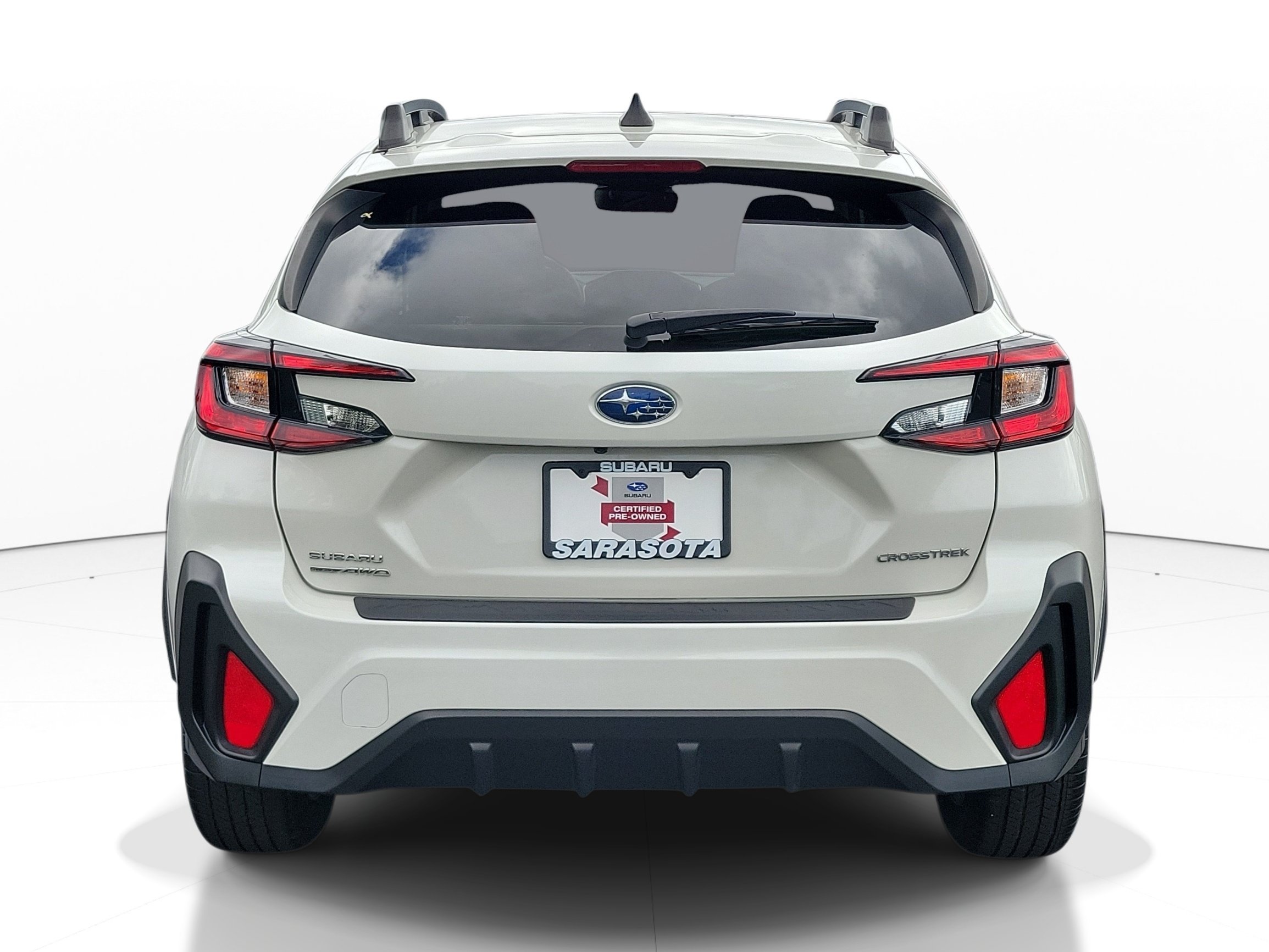 Used 2024 Crystal White Pearl Subaru Premium image 4