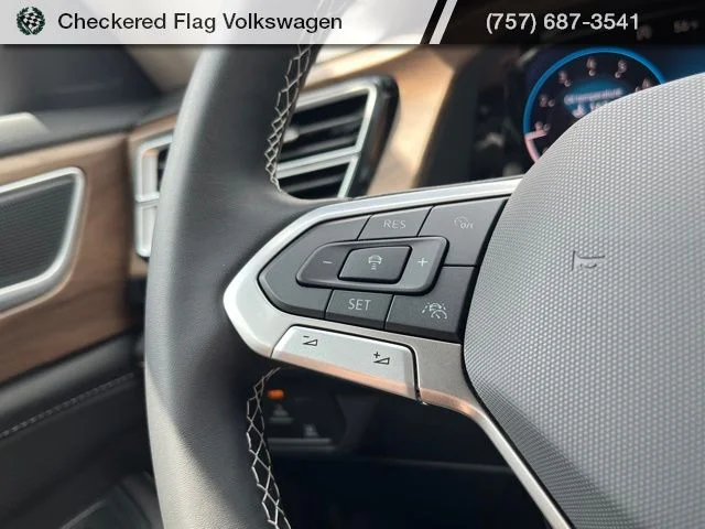 New 2026 White Volkswagen 2.0T SE image 36