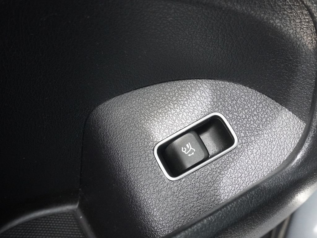 Used 2023 Gray Mercedes-Benz GLE 350 image 22
