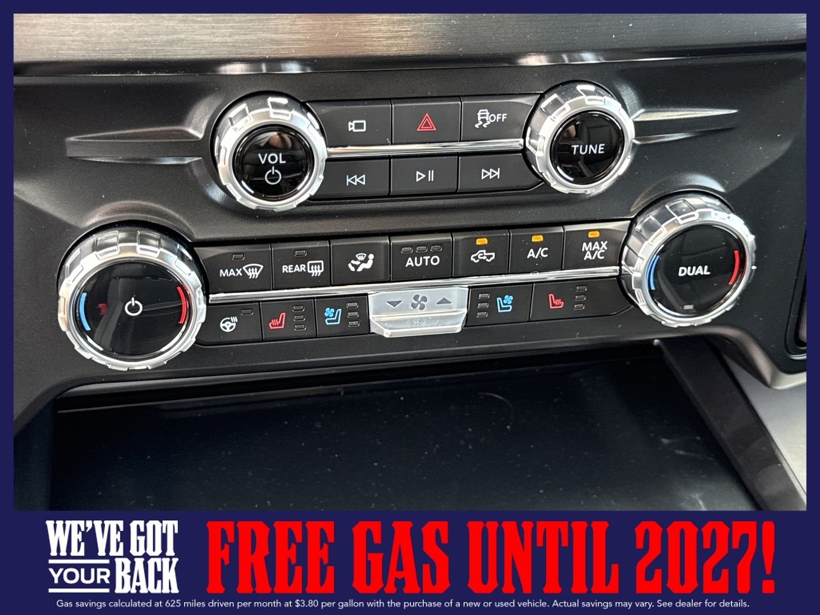 New 2026 Oxford White Ford Lariat image 23