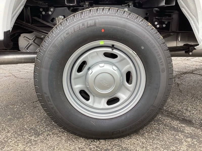 2026 Ford F-350 Super Duty XL - Photo 9