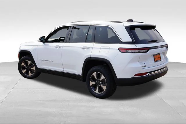 Certified Used 2024 White Jeep 4xe image 8