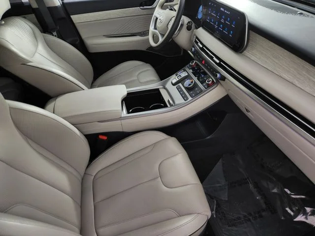 Used 2023 Black Hyundai Calligraphy image 14
